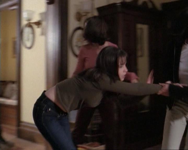 Charmed-Online-dot-net_117That70sEpisode0188.jpg
