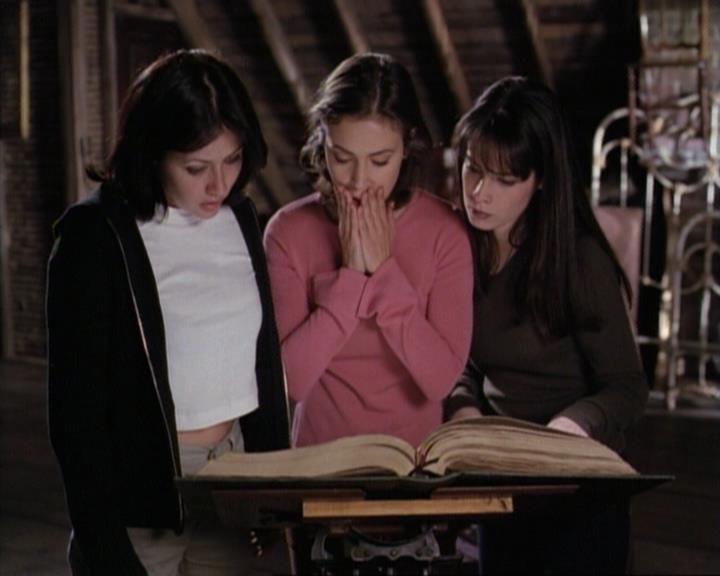 Charmed-Online-dot-net_117That70sEpisode0203.jpg