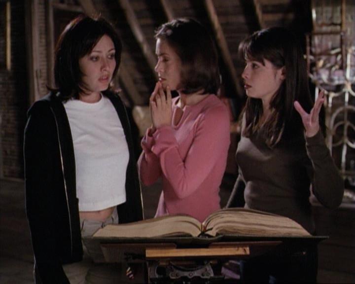 Charmed-Online-dot-net_117That70sEpisode0222.jpg