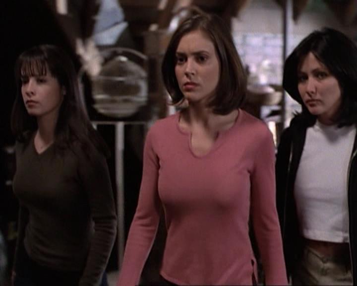 Charmed-Online-dot-net_117That70sEpisode0229.jpg