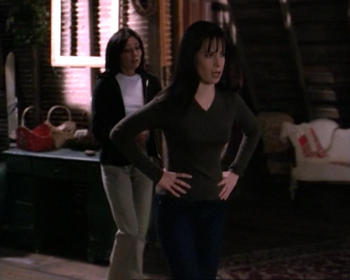 Charmed-Online-dot-net_117That70sEpisode0396.jpg