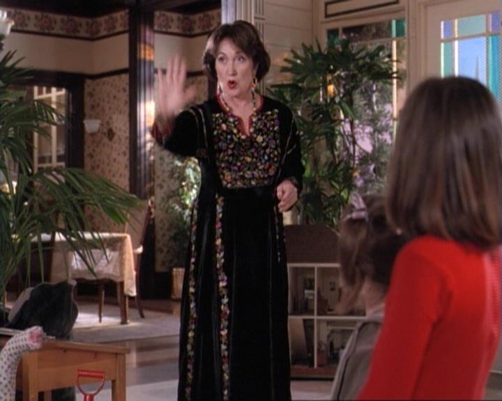 Charmed-Online-dot-net_117That70sEpisode0559.jpg