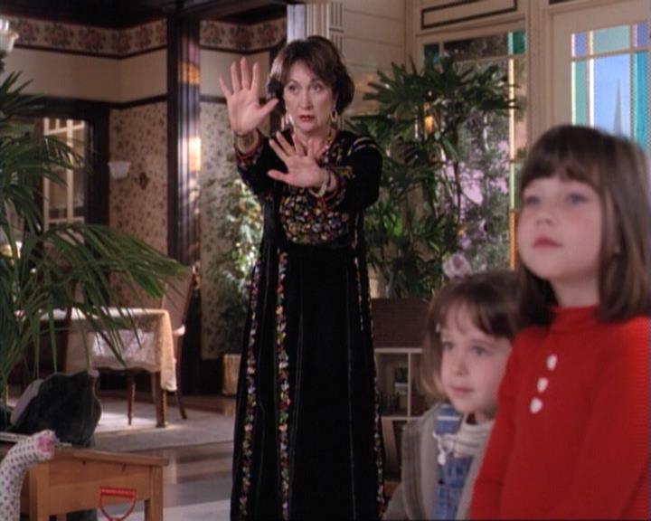 Charmed-Online-dot-net_117That70sEpisode0565.jpg Charmed-Online-dot-net_117That70sEpisode0565.jpg