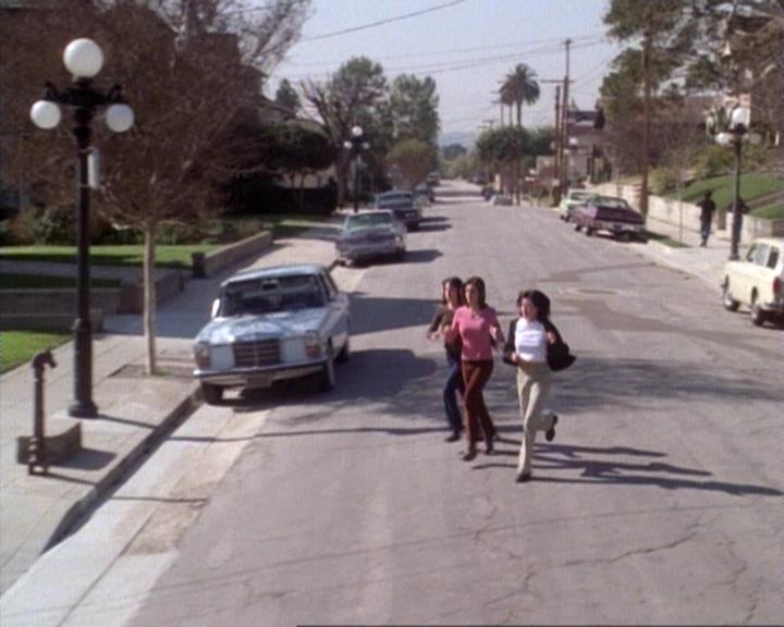 Charmed-Online-dot-net_117That70sEpisode0577.jpg Charmed-Online-dot-net_117That70sEpisode0577.jpg