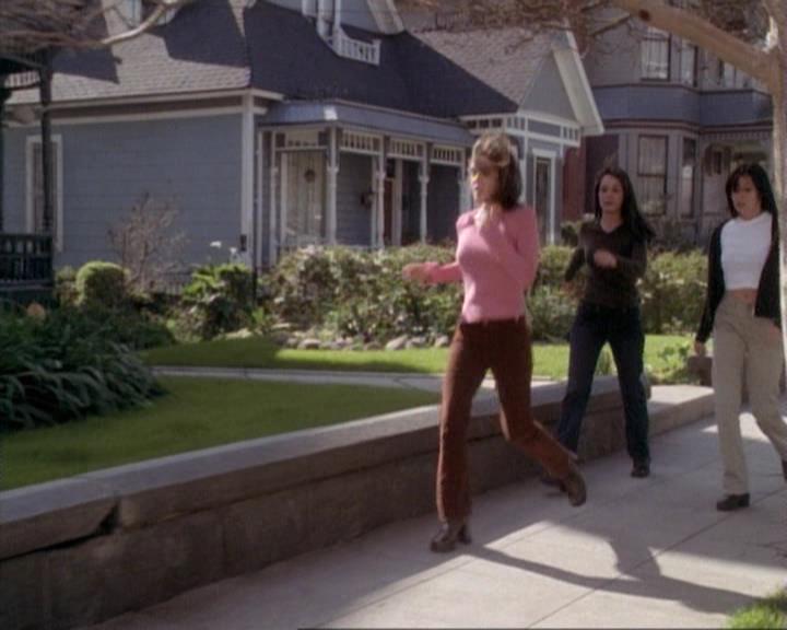 Charmed-Online-dot-net_117That70sEpisode0582.jpg Charmed-Online-dot-net_117That70sEpisode0582.jpg
