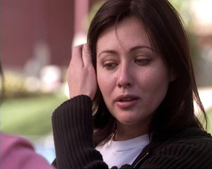 Charmed-Online-dot-net_117That70sEpisode0613.jpg Charmed-Online-dot-net_117That70sEpisode0613.jpg