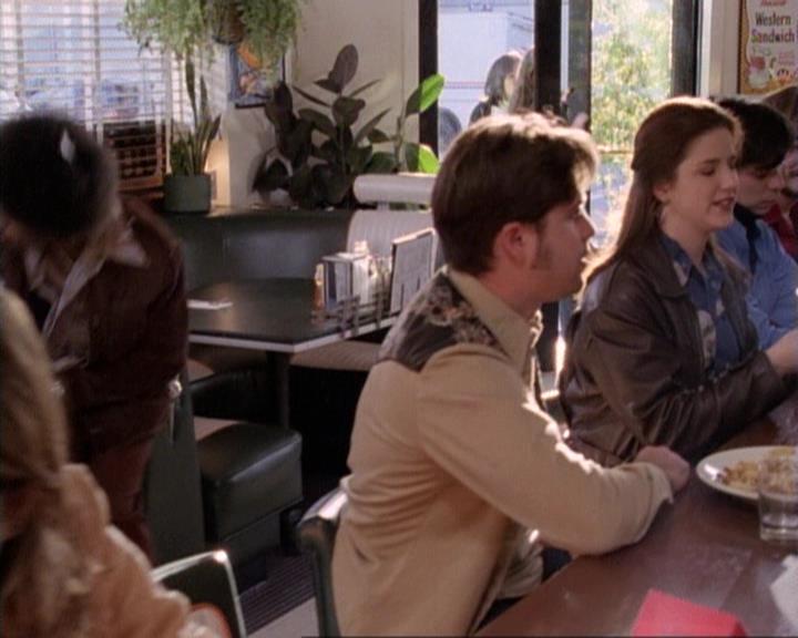 Charmed-Online-dot-net_117That70sEpisode0657.jpg Charmed-Online-dot-net_117That70sEpisode0657.jpg