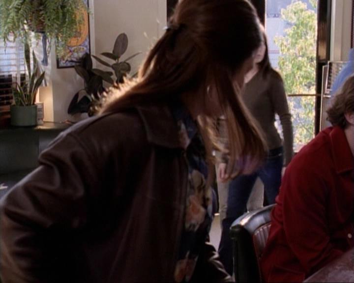 Charmed-Online-dot-net_117That70sEpisode0662.jpg Charmed-Online-dot-net_117That70sEpisode0662.jpg