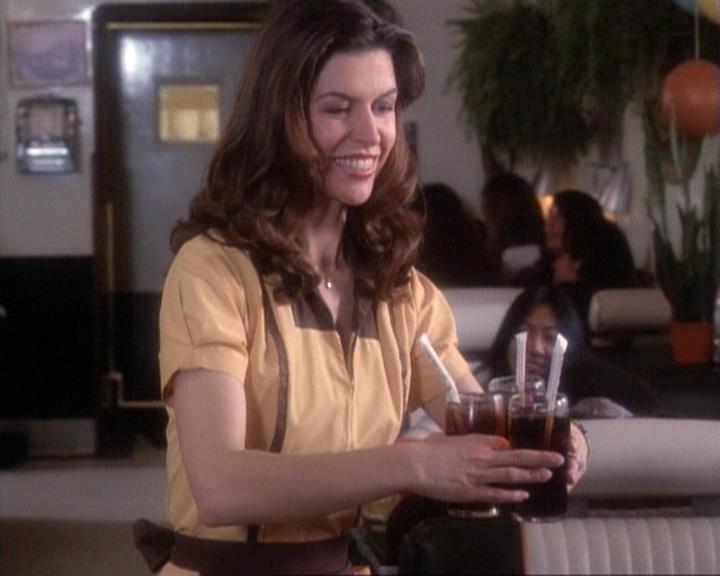 Charmed-Online-dot-net_117That70sEpisode0694.jpg Charmed-Online-dot-net_117That70sEpisode0694.jpg