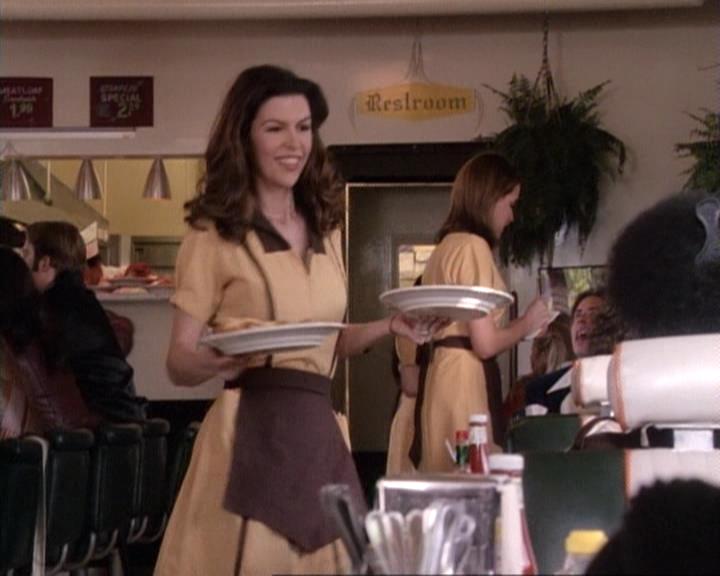 Charmed-Online-dot-net_117That70sEpisode0739.jpg Charmed-Online-dot-net_117That70sEpisode0739.jpg