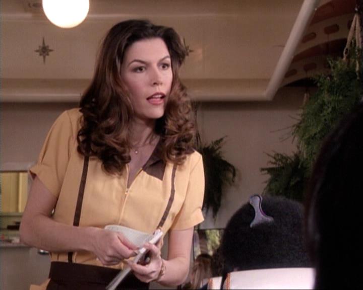 Charmed-Online-dot-net_117That70sEpisode0757.jpg Charmed-Online-dot-net_117That70sEpisode0757.jpg