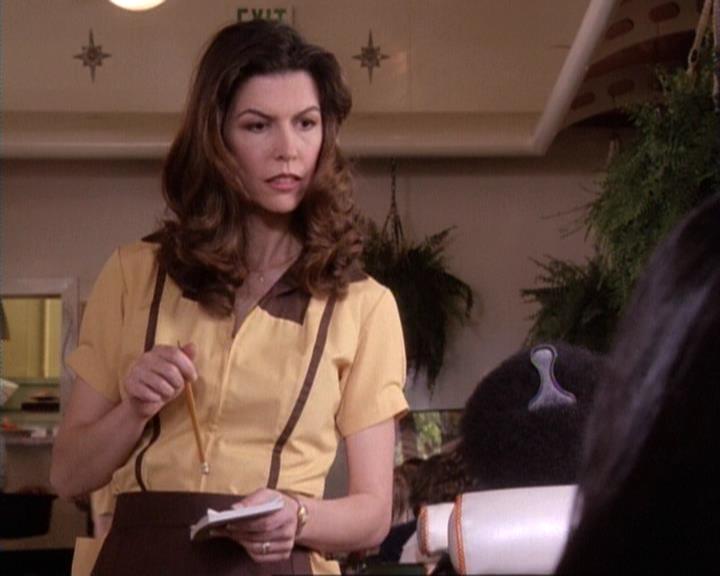 Charmed-Online-dot-net_117That70sEpisode0797.jpg Charmed-Online-dot-net_117That70sEpisode0797.jpg