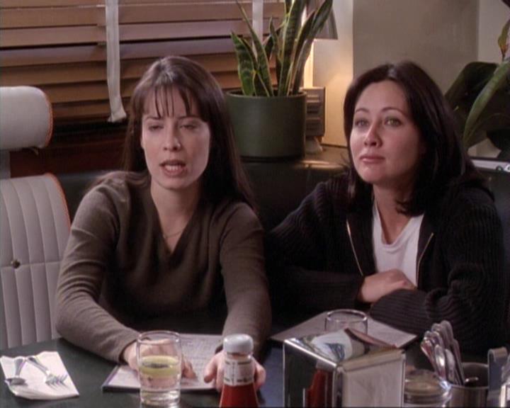 Charmed-Online-dot-net_117That70sEpisode0834.jpg Charmed-Online-dot-net_117That70sEpisode0834.jpg