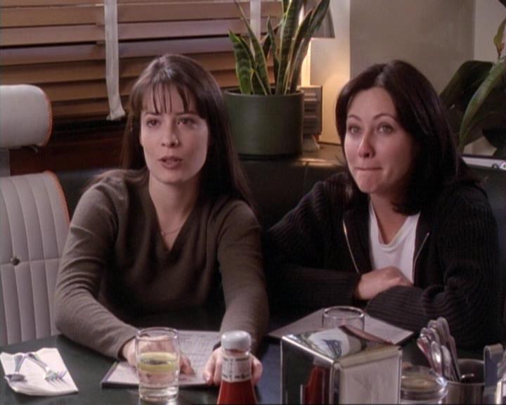 Charmed-Online-dot-net_117That70sEpisode0835.jpg