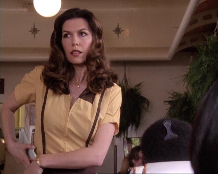 Charmed-Online-dot-net_117That70sEpisode0842.jpg Charmed-Online-dot-net_117That70sEpisode0842.jpg