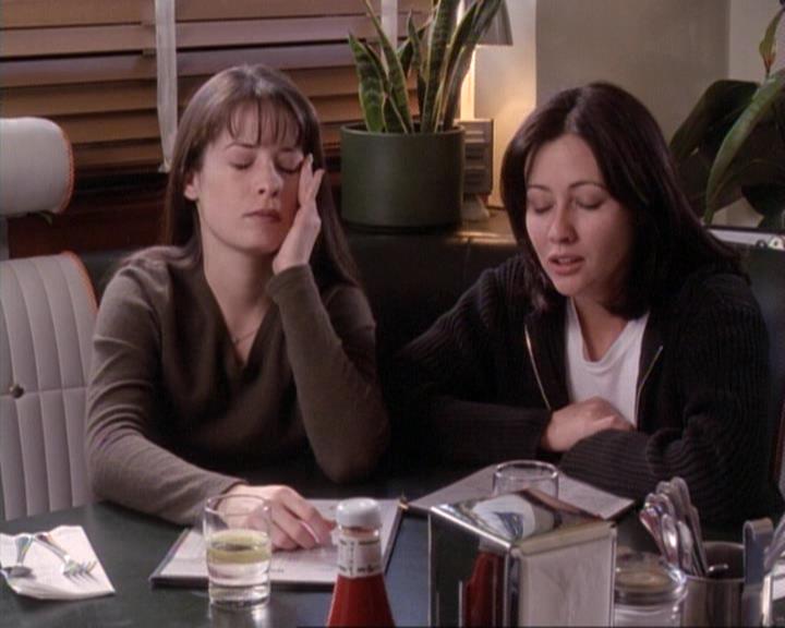Charmed-Online-dot-net_117That70sEpisode0858.jpg