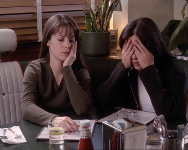 Charmed-Online-dot-net_117That70sEpisode0859.jpg Charmed-Online-dot-net_117That70sEpisode0859.jpg