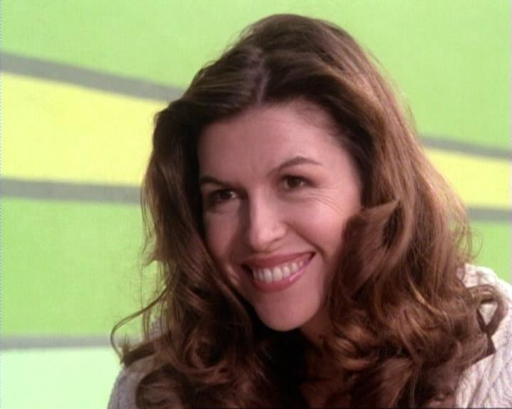 Charmed-Online-dot-net_117That70sEpisode0927.jpg Charmed-Online-dot-net_117That70sEpisode0927.jpg