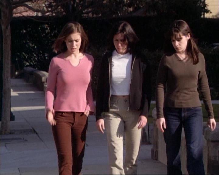 Charmed-Online-dot-net_117That70sEpisode1022.jpg Charmed-Online-dot-net_117That70sEpisode1022.jpg