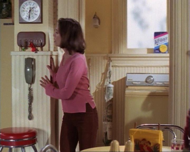 Charmed-Online-dot-net_117That70sEpisode1061.jpg