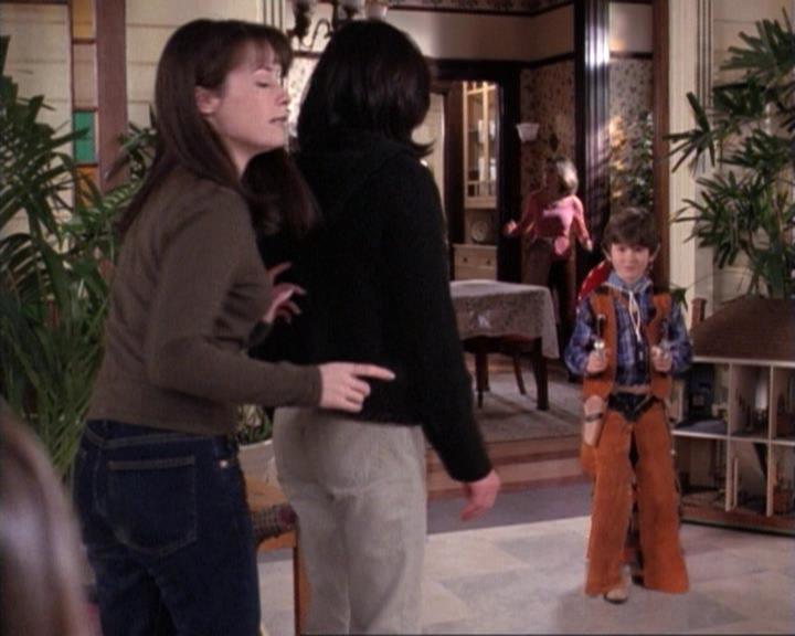 Charmed-Online-dot-net_117That70sEpisode1207.jpg