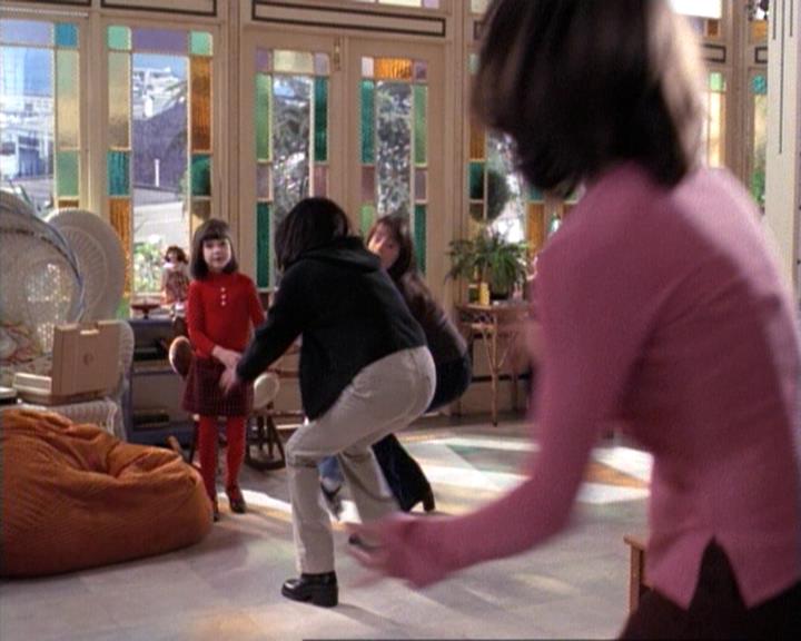 Charmed-Online-dot-net_117That70sEpisode1243.jpg