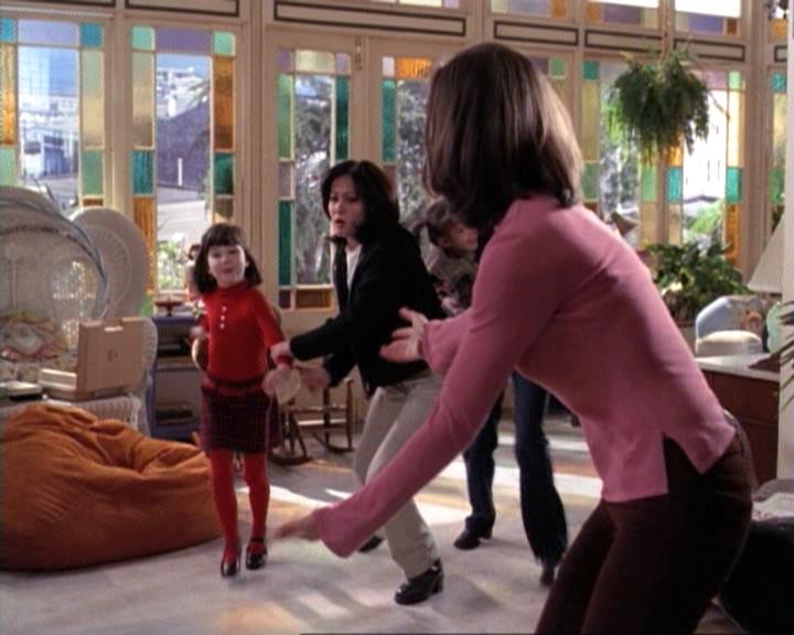 Charmed-Online-dot-net_117That70sEpisode1244.jpg