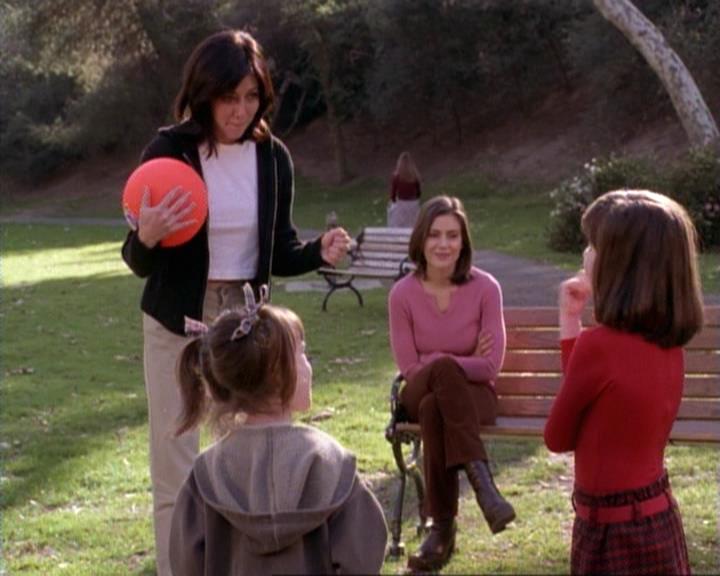 Charmed-Online-dot-net_117That70sEpisode1304.jpg