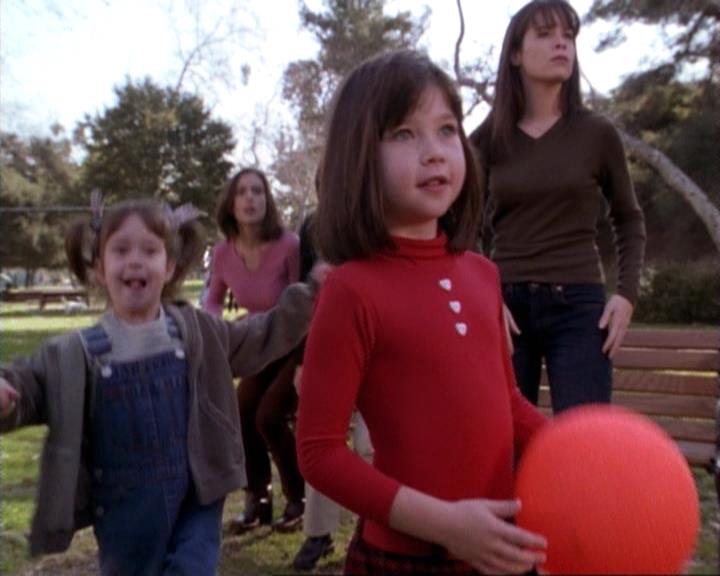 Charmed-Online-dot-net_117That70sEpisode1391.jpg Charmed-Online-dot-net_117That70sEpisode1391.jpg