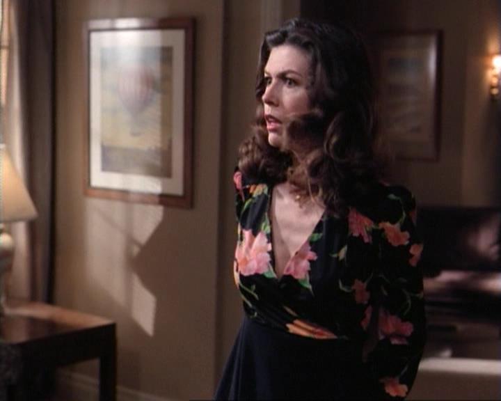 Charmed-Online-dot-net_117That70sEpisode1425.jpg Charmed-Online-dot-net_117That70sEpisode1425.jpg