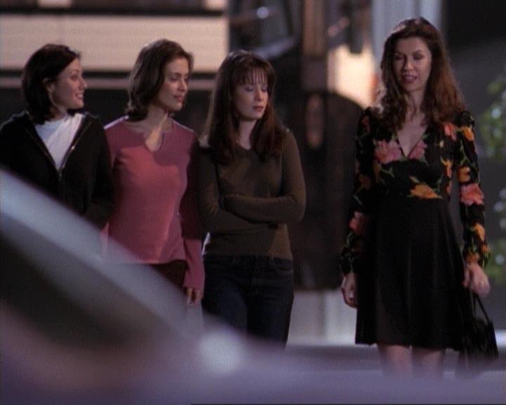 Charmed-Online-dot-net_117That70sEpisode1582.jpg Charmed-Online-dot-net_117That70sEpisode1582.jpg