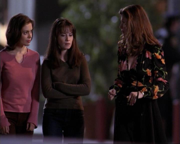 Charmed-Online-dot-net_117That70sEpisode1593.jpg Charmed-Online-dot-net_117That70sEpisode1593.jpg