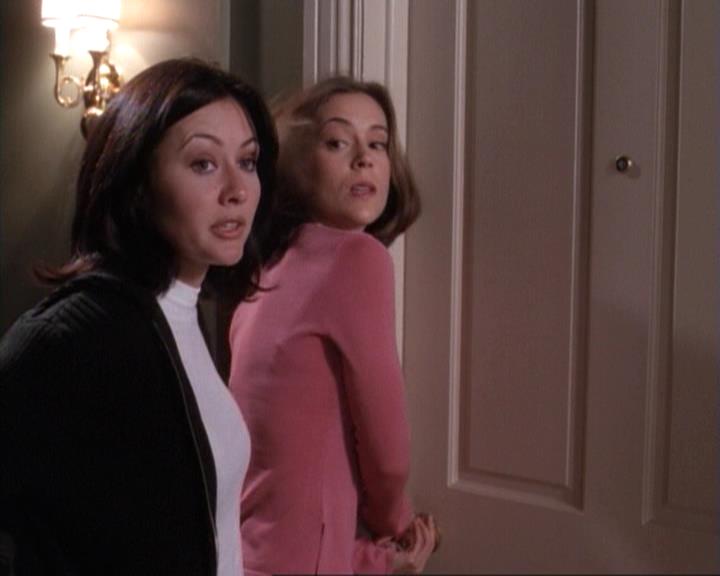 Charmed-Online-dot-net_117That70sEpisode1942.jpg Charmed-Online-dot-net_117That70sEpisode1942.jpg