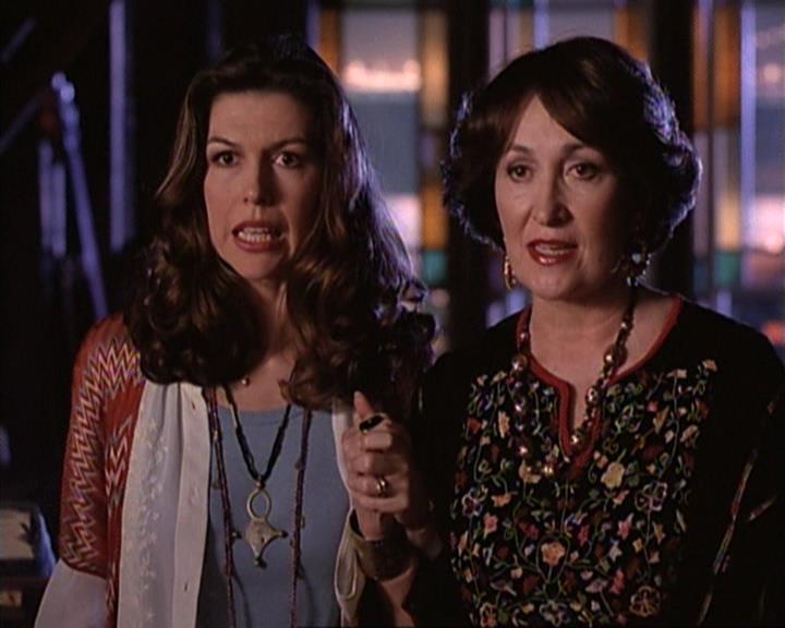 Charmed-Online-dot-net_117That70sEpisode2049.jpg