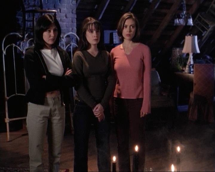 Charmed-Online-dot-net_117That70sEpisode2055.jpg