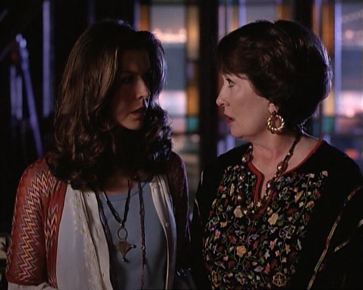 Charmed-Online-dot-net_117That70sEpisode2089.jpg