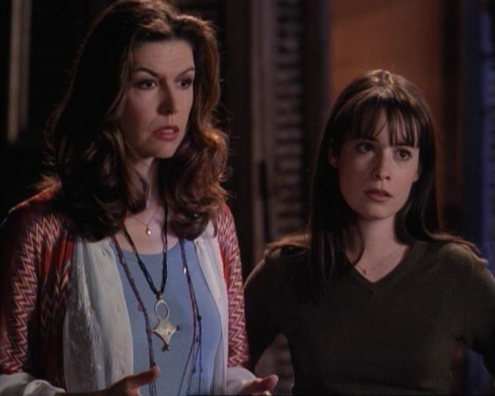 Charmed-Online-dot-net_117That70sEpisode2123.jpg