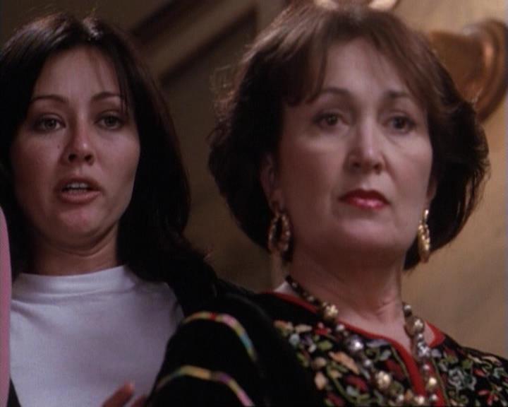 Charmed-Online-dot-net_117That70sEpisode2160.jpg Charmed-Online-dot-net_117That70sEpisode2160.jpg