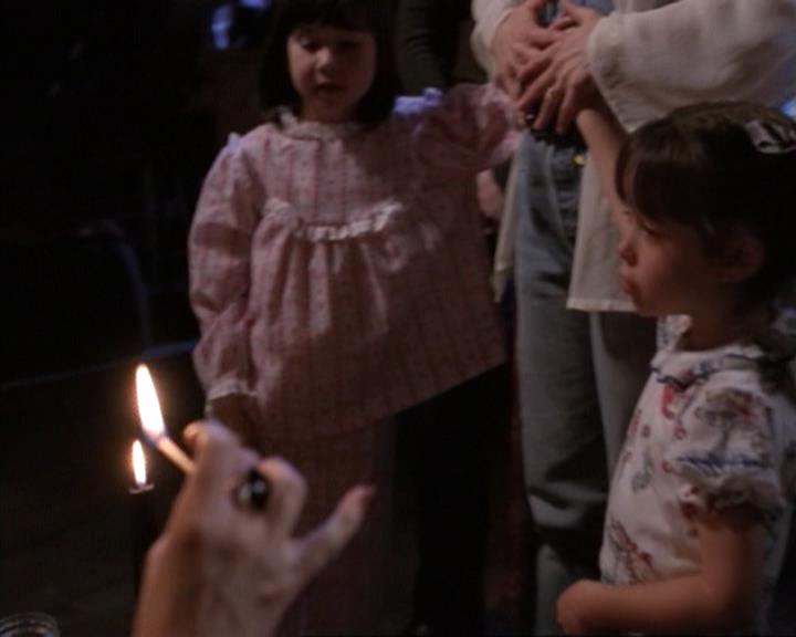 Charmed-Online-dot-net_117That70sEpisode2211.jpg Charmed-Online-dot-net_117That70sEpisode2211.jpg