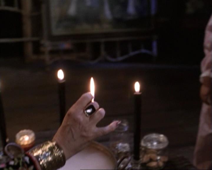 Charmed-Online-dot-net_117That70sEpisode2212.jpg Charmed-Online-dot-net_117That70sEpisode2212.jpg