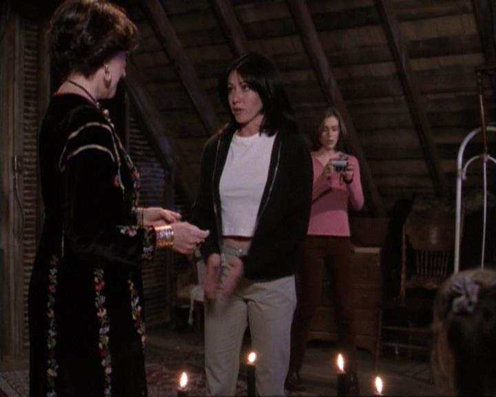 Charmed-Online-dot-net_117That70sEpisode2221.jpg