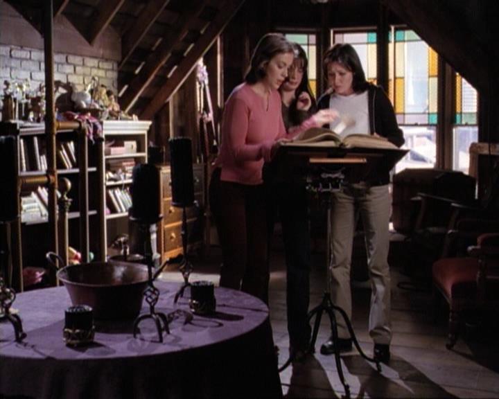Charmed-Online-dot-net_117That70sEpisode2268.jpg Charmed-Online-dot-net_117That70sEpisode2268.jpg