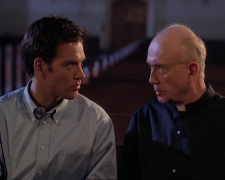 Charmed-Online-dot-net_118WhenBadWarlocksTurnGood0011.jpg Charmed-Online-dot-net_118WhenBadWarlocksTurnGood0011.jpg