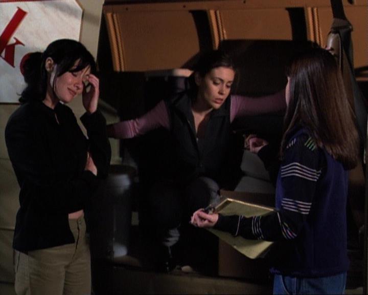 Charmed-Online-dot-net_118WhenBadWarlocksTurnGood0109.jpg Charmed-Online-dot-net_118WhenBadWarlocksTurnGood0109.jpg