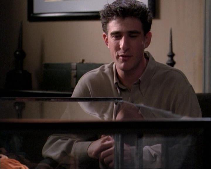 Charmed-Online-dot-net_118WhenBadWarlocksTurnGood0300.jpg Charmed-Online-dot-net_118WhenBadWarlocksTurnGood0300.jpg