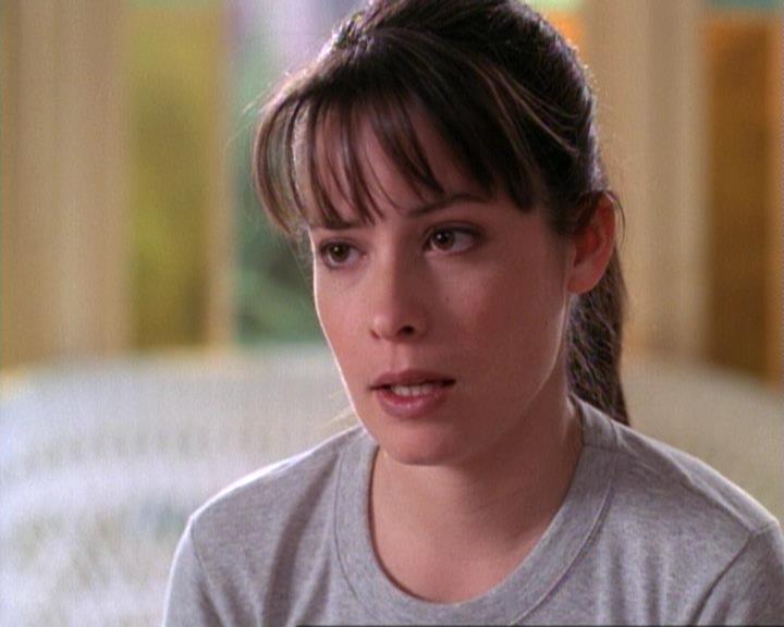 Charmed-Online-dot-net_118WhenBadWarlocksTurnGood0432.jpg Charmed-Online-dot-net_118WhenBadWarlocksTurnGood0432.jpg