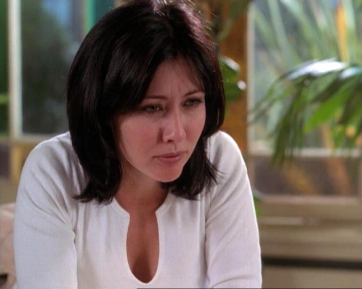 Charmed-Online-dot-net_118WhenBadWarlocksTurnGood0443.jpg Charmed-Online-dot-net_118WhenBadWarlocksTurnGood0443.jpg