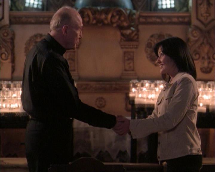 Charmed-Online-dot-net_118WhenBadWarlocksTurnGood0471.jpg Charmed-Online-dot-net_118WhenBadWarlocksTurnGood0471.jpg