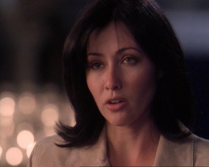 Charmed-Online-dot-net_118WhenBadWarlocksTurnGood0500.jpg Charmed-Online-dot-net_118WhenBadWarlocksTurnGood0500.jpg