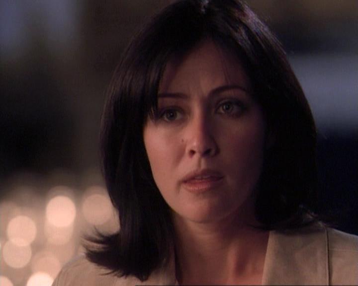 Charmed-Online-dot-net_118WhenBadWarlocksTurnGood0515.jpg Charmed-Online-dot-net_118WhenBadWarlocksTurnGood0515.jpg